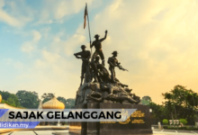 sajak gelanggang tema persoalan nilai pengajaran